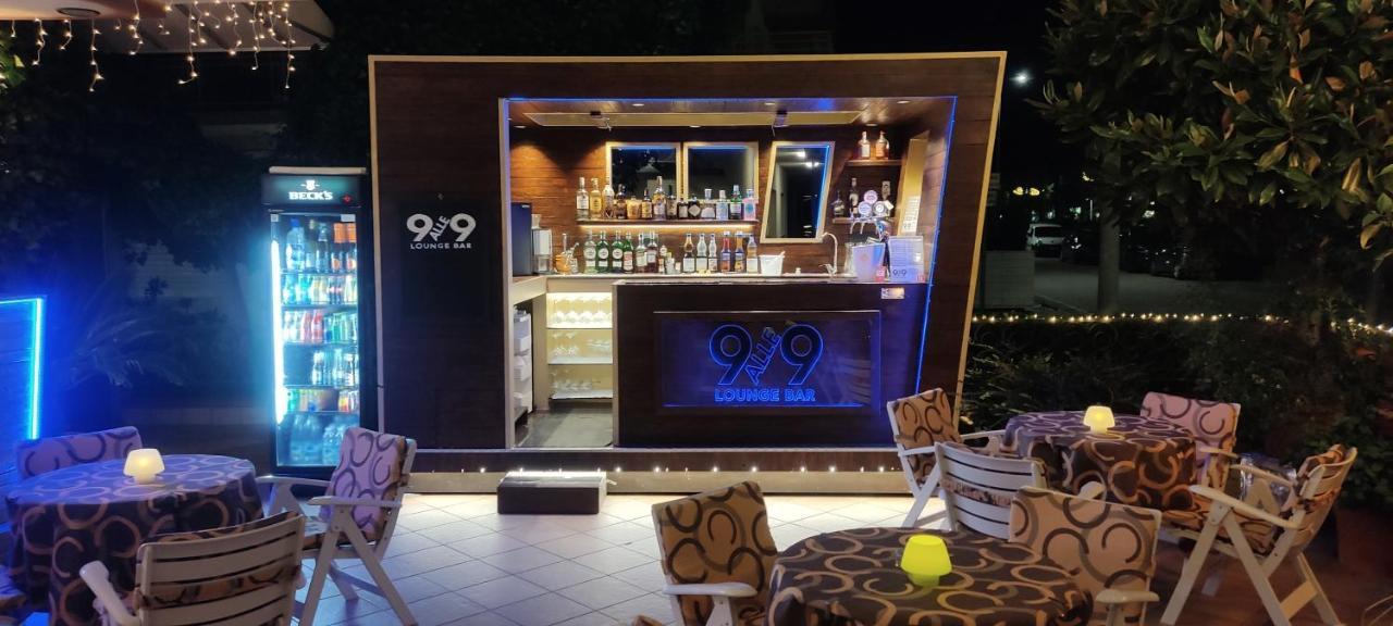 Hotel Adele Bellaria – Igea Marina Kültér fotó