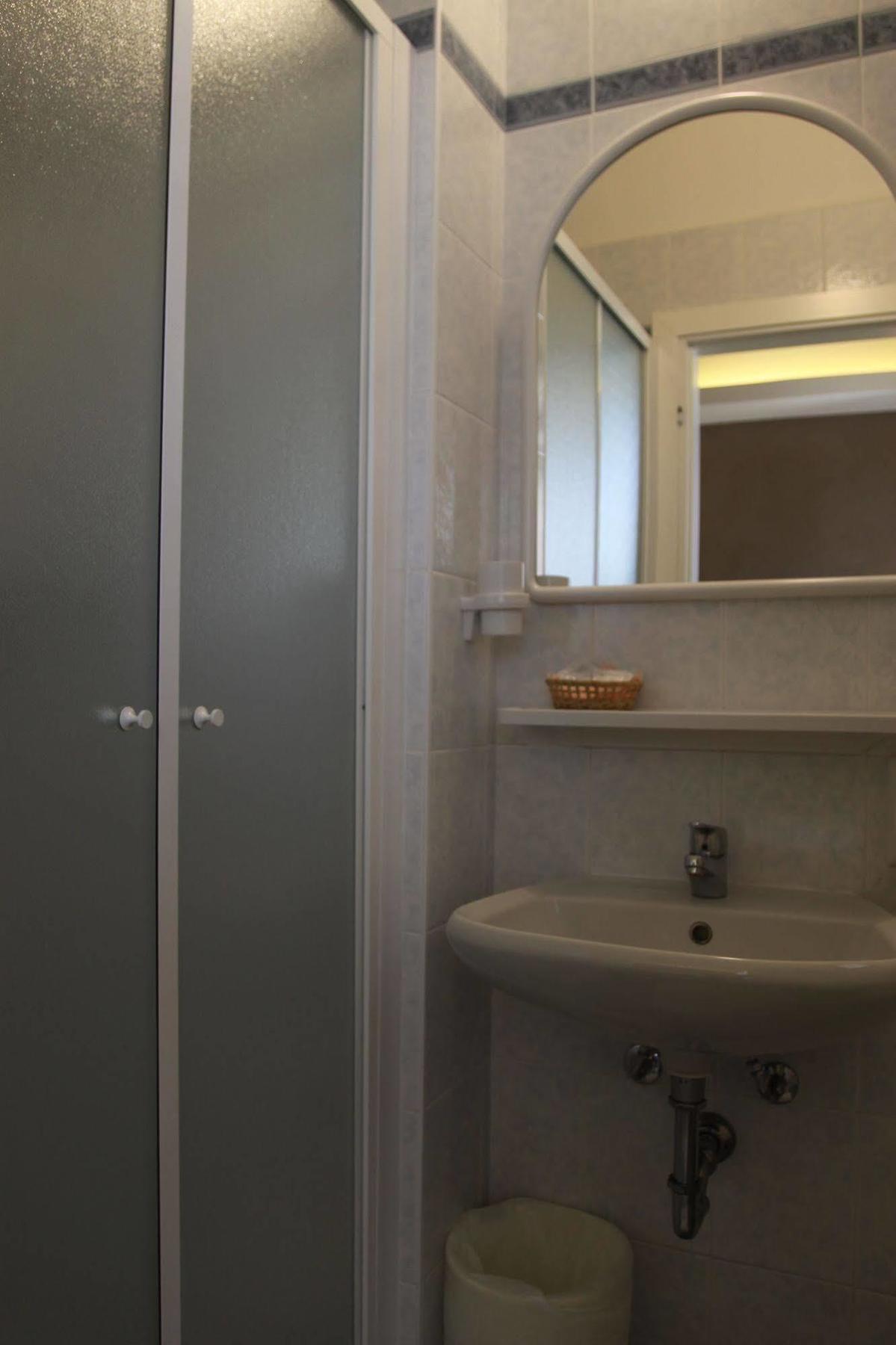 Hotel Adele Bellaria – Igea Marina Kültér fotó