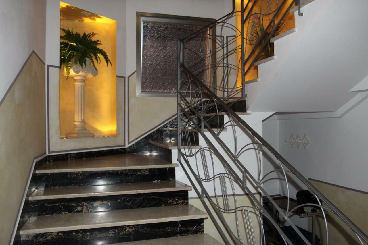 Hotel Adele Bellaria – Igea Marina Kültér fotó